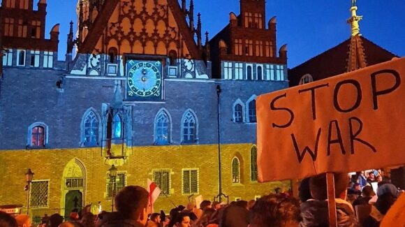 Agresja na Ukrainę. Wrocław pomaga. Dołącz się!